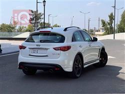 انفنتي QX70